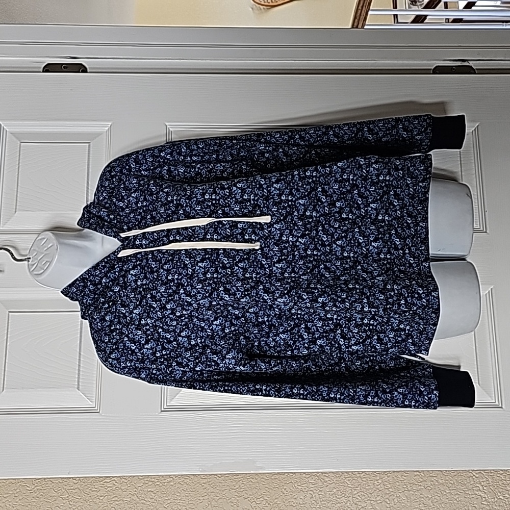 NWTs $90 J Crew lightweight hoodie Size M